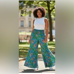 Ibe size Tropical Flare wide leg pants